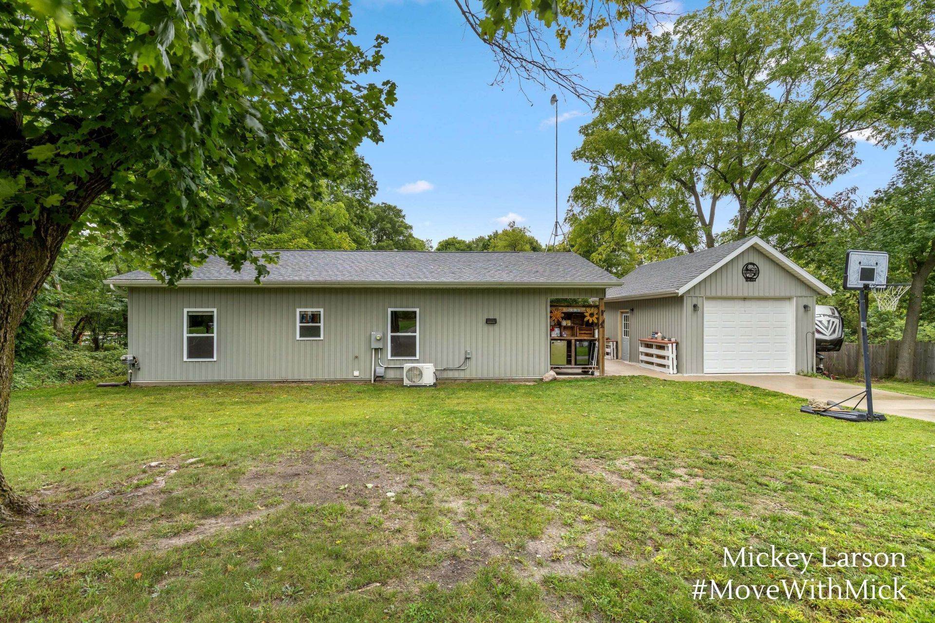 134 E 1st Street, Stanton, MI 48888 Main Photo