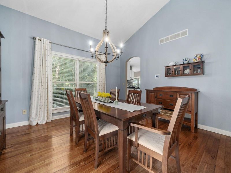 403 Ashmoore Circle E, Powell, OH 43065 Photo 13