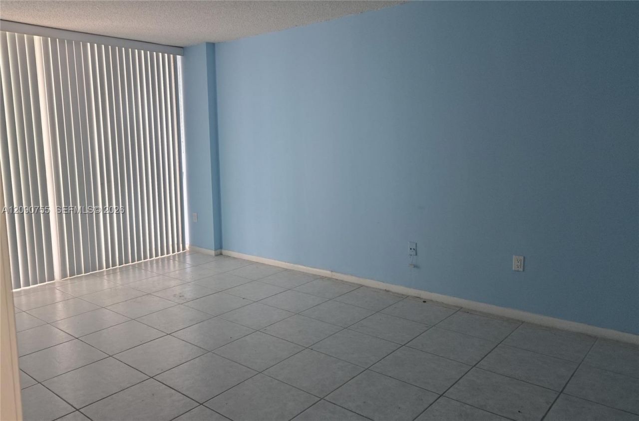 9341 Collins Ave, Unit 903, Surfside, FL 33154 Photo