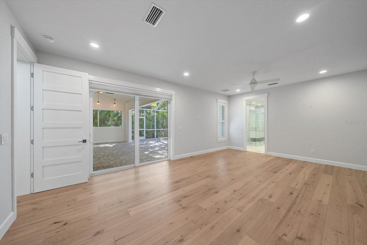 2436 Arlington Street, Sarasota, FL 34239 Photo