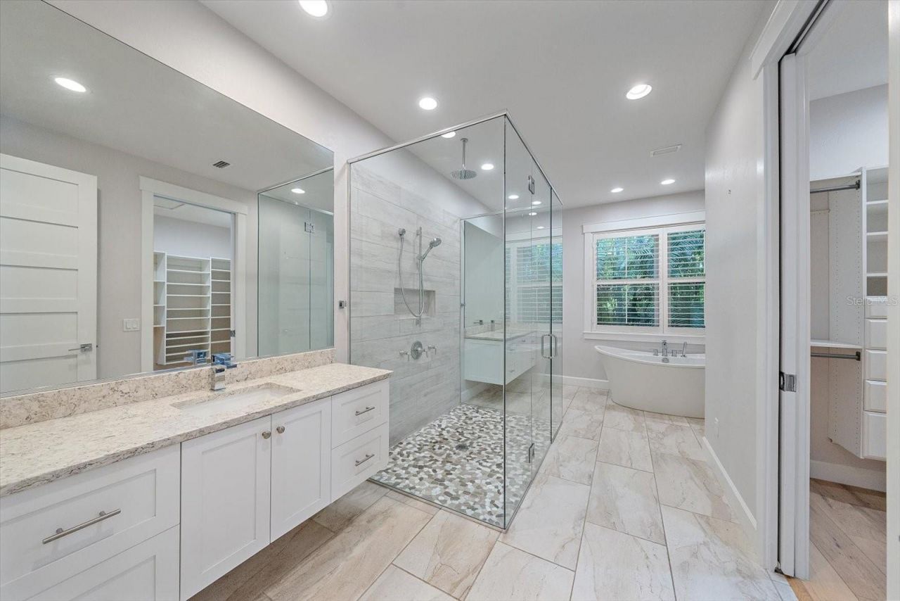 2436 Arlington Street, Sarasota, FL 34239 Photo