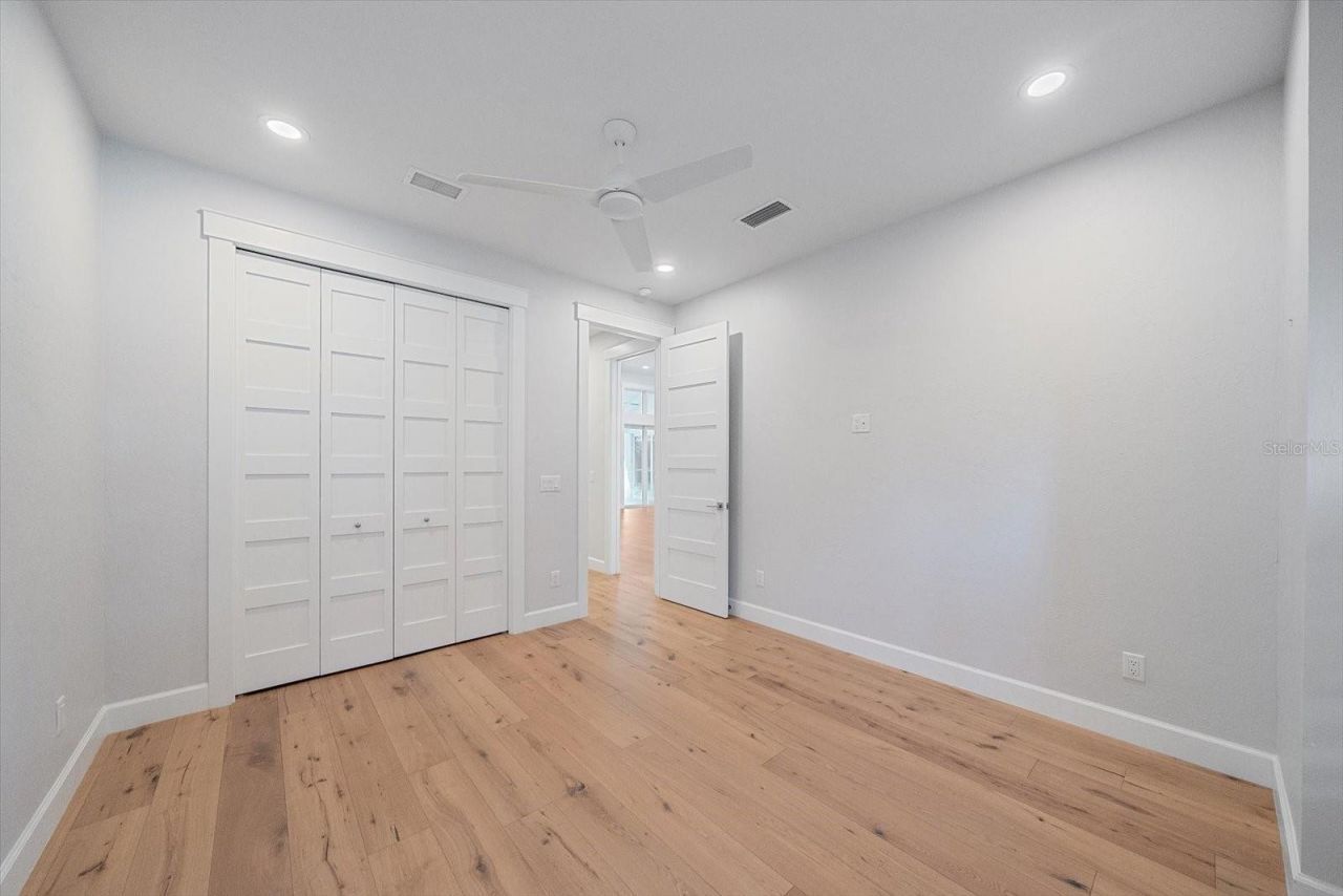 2436 Arlington Street, Sarasota, FL 34239 Photo