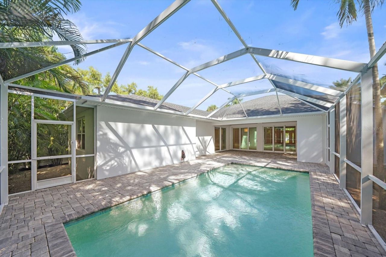 2436 Arlington Street, Sarasota, FL 34239 Photo