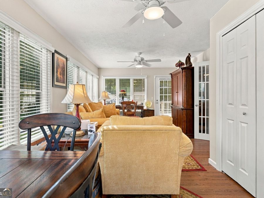 Property Image 40