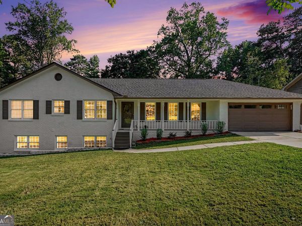 3802 Imperial Drive, Snellville, GA 30039
