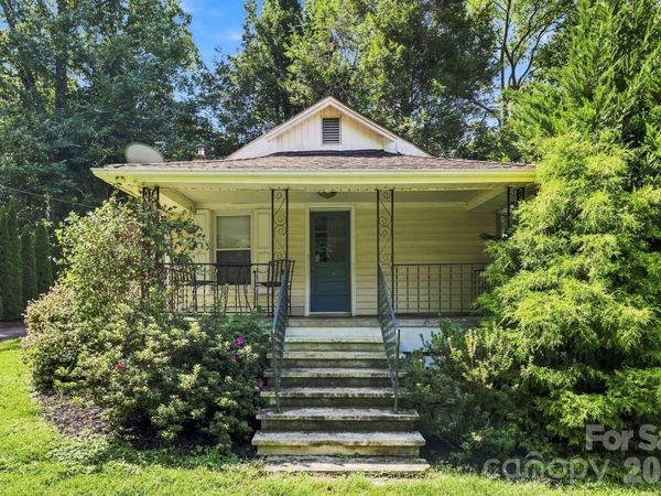221 N Fork Road , Black Mountain, NC 28711