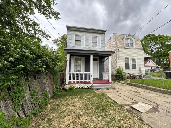 1242 Quebec Road, Cincinnati, OH 45205