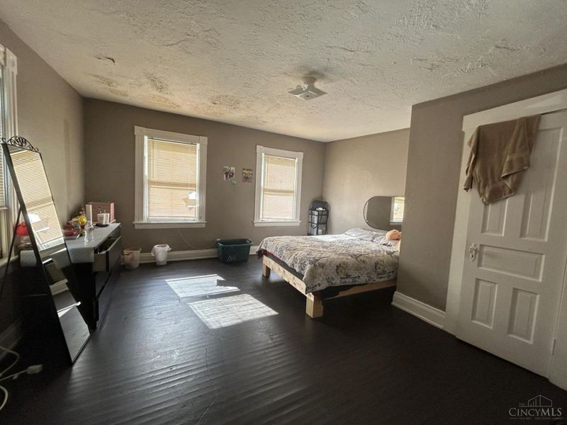 1242 Quebec Road, Cincinnati, OH 45205 Photo 3