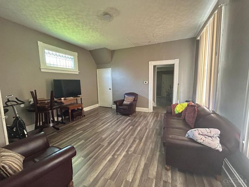 1242 Quebec Road, Cincinnati, OH 45205 Photo 9