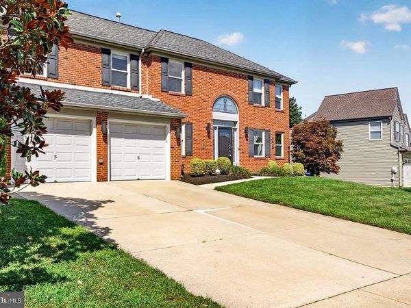 25 DOMINION DRIVE, MARLTON, NJ 08053