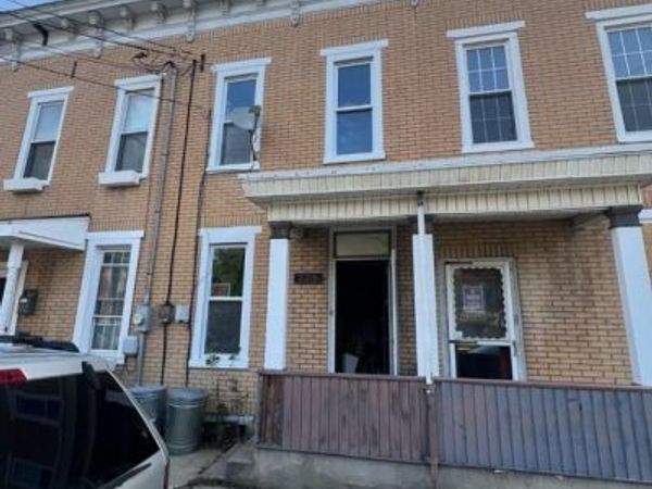 220 N 12TH STREET , POTTSVILLE, PA 17901