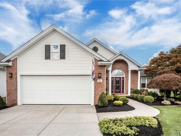 71 Steinway Court , Buffalo, NY 14221