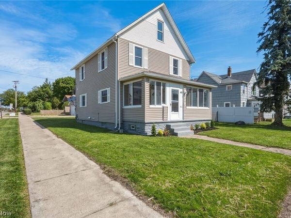 401 7th Street, Fairport Harbor, OH 44077