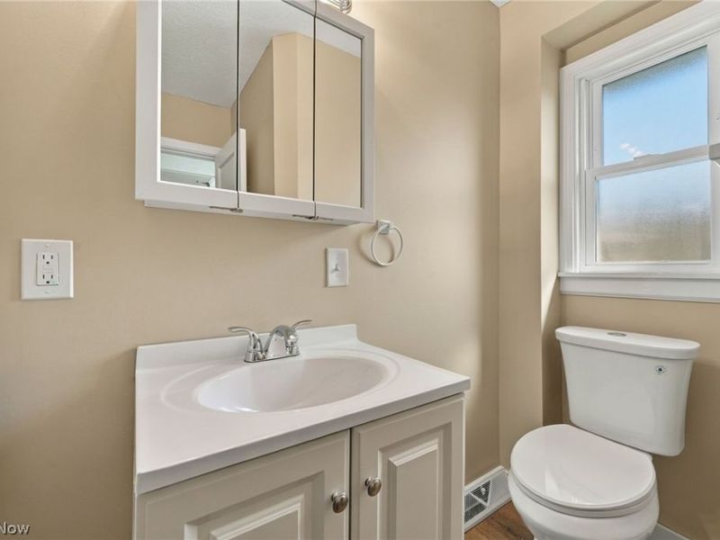 401 7th Street, Fairport Harbor, OH 44077 Photo 20