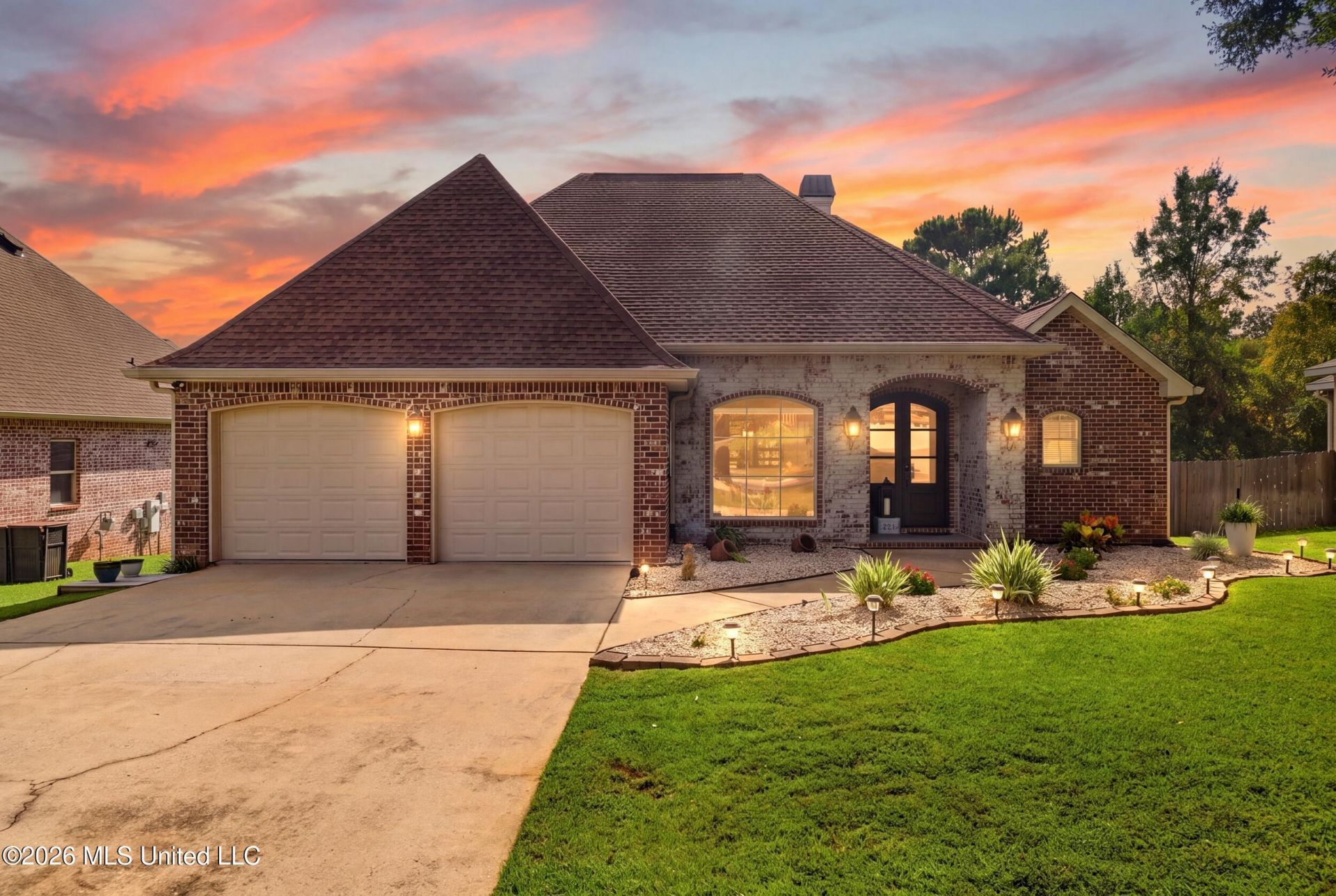 721 Clover Place, Biloxi, MS 39532 Main Photo