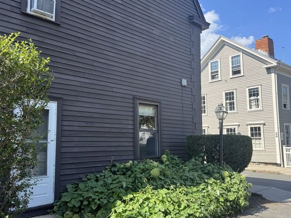 21 State, Unit 4, Marblehead, MA 01945