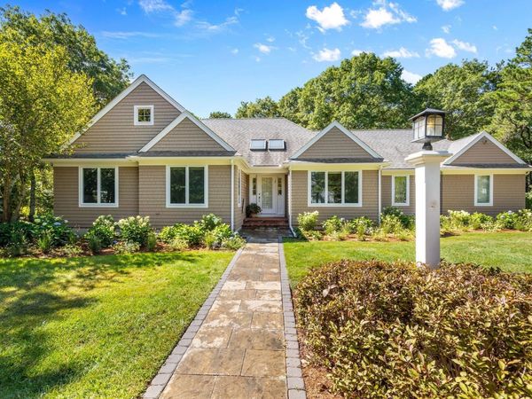331 Falmouth Woods Rd, Falmouth, MA 02536