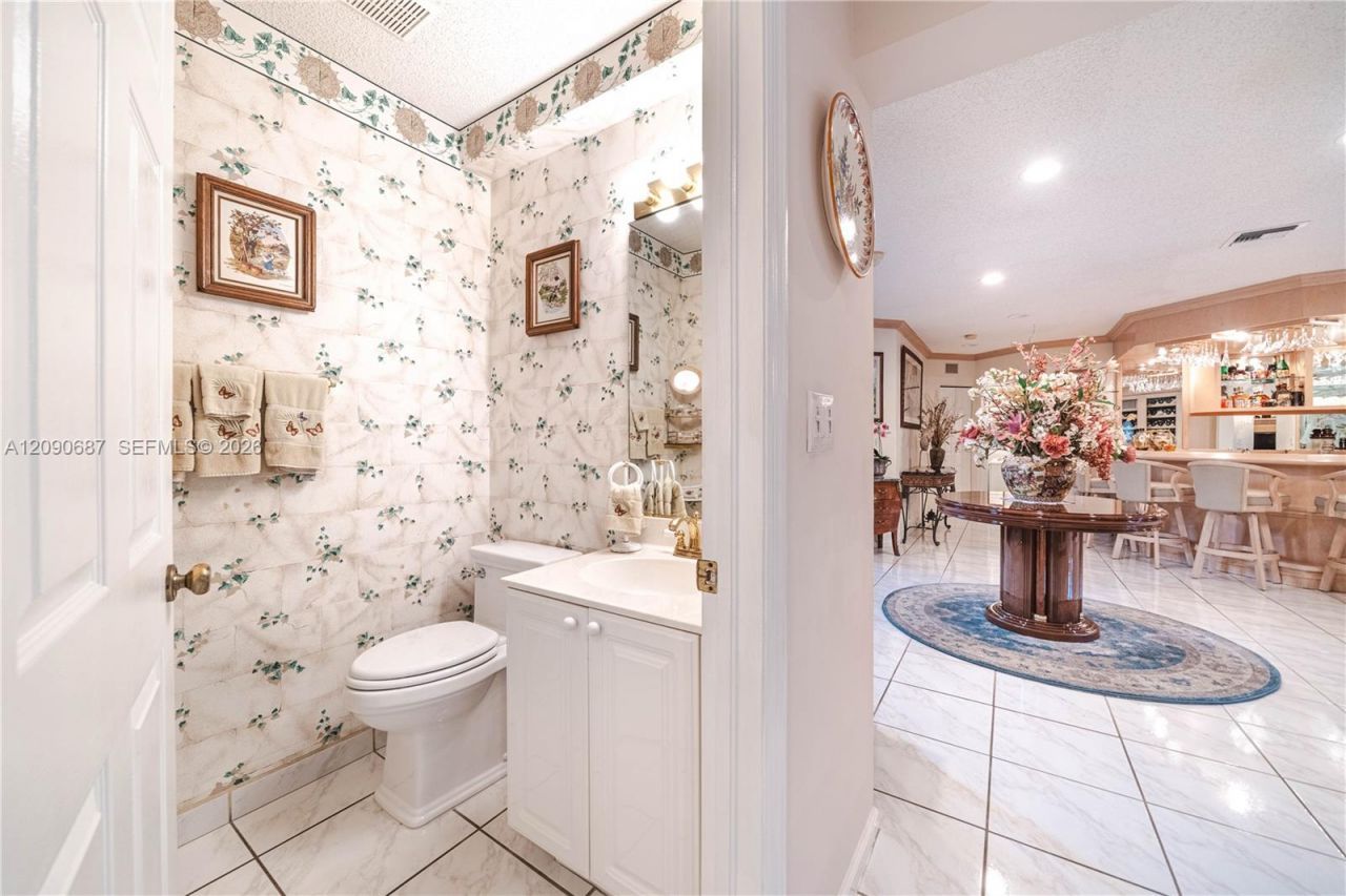 15935 NW 82nd Ct , Miami Lakes, FL 33016 Photo