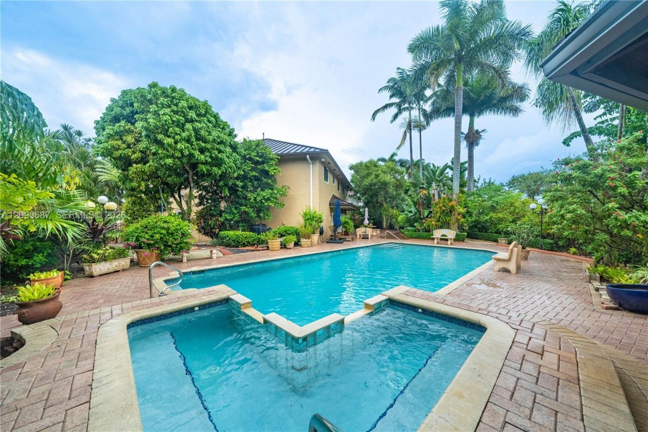 15935 NW 82nd Ct , Miami Lakes, FL 33016 Photo