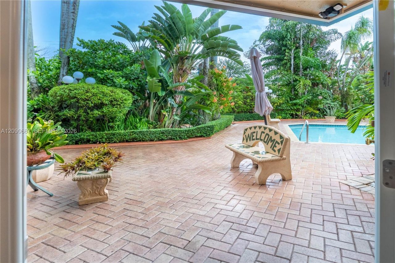 15935 NW 82nd Ct , Miami Lakes, FL 33016 Photo