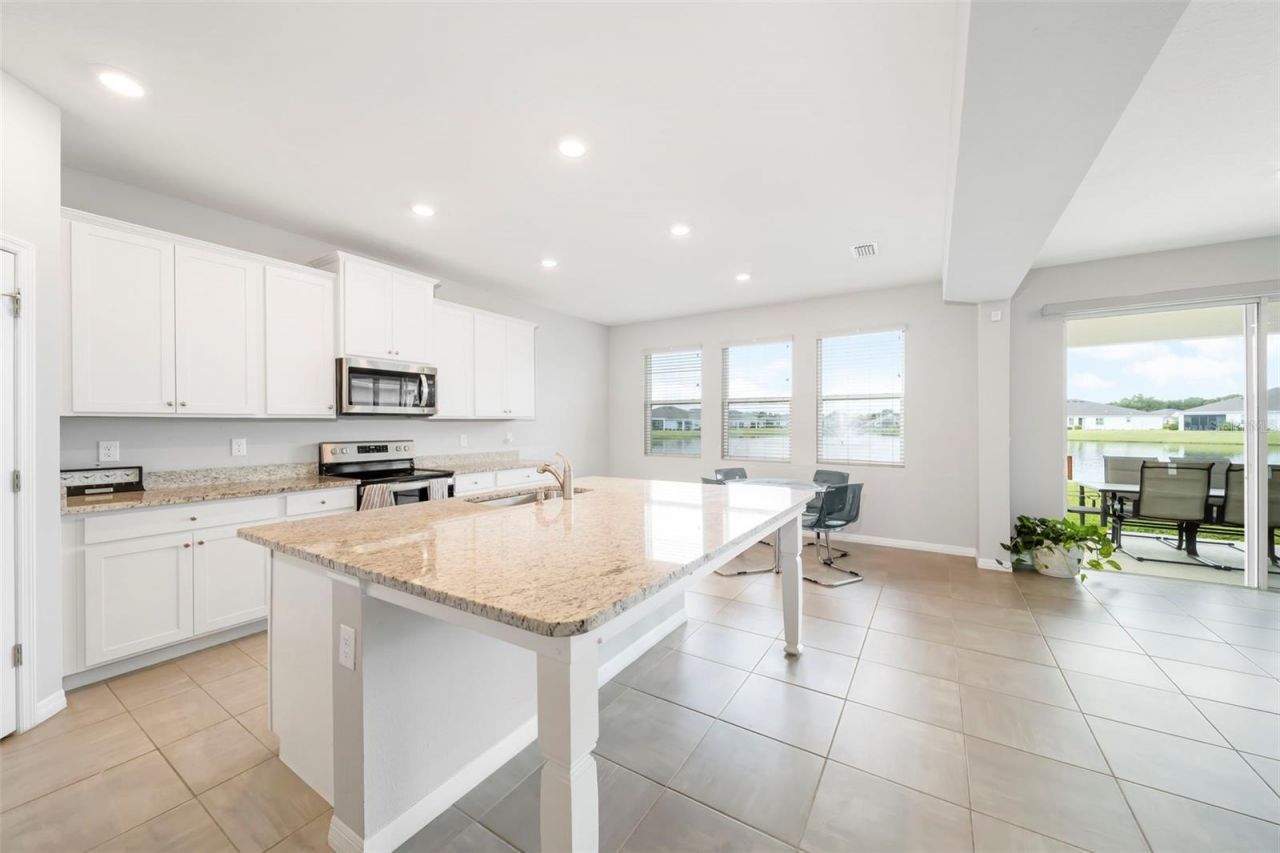 512 158th Street E, Bradenton, FL 34212 Photo