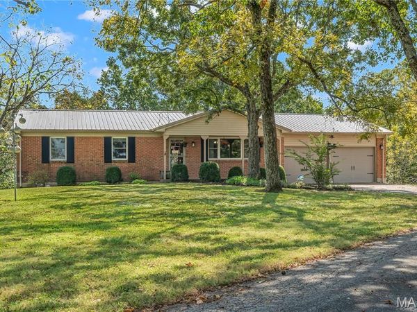 2267 Lewis Lane, Villa Ridge, MO 63089
