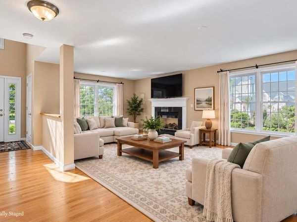 8 Pineo Farms Road, Seabrook, NH 03874