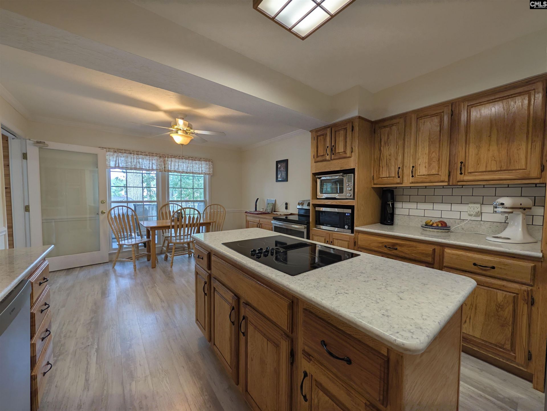 622 Timberlake Drive  Photo 13