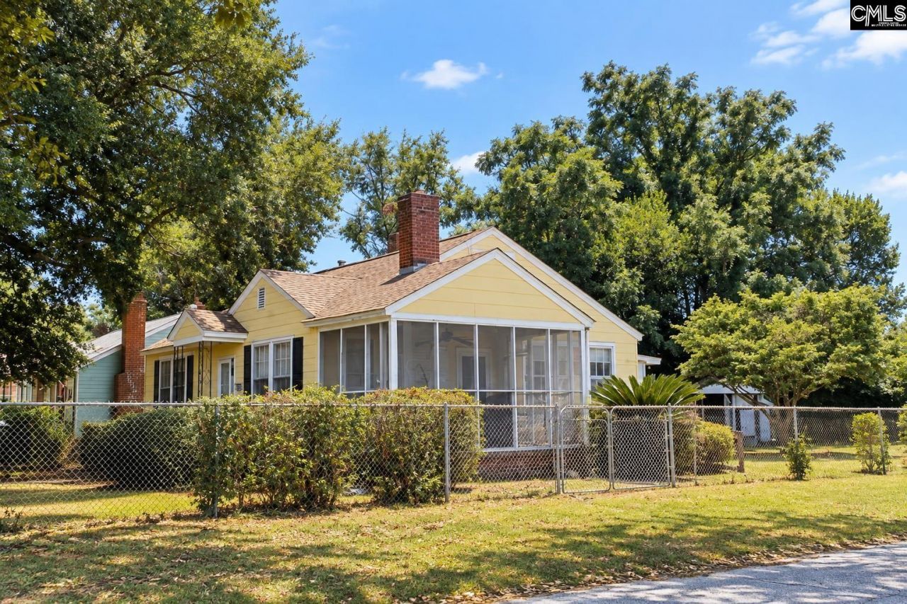 305 Nevada Street  Photo 5