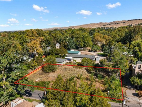 4432 W Taft, Boise, ID 83703
