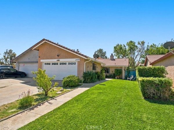 3458 Santa Barbara Court , Palmdale, CA 93550