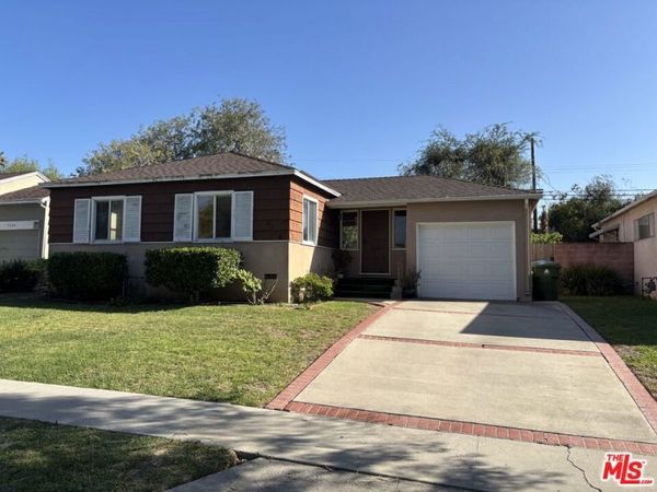 5534 W 76th Street , Los Angeles, CA 90045