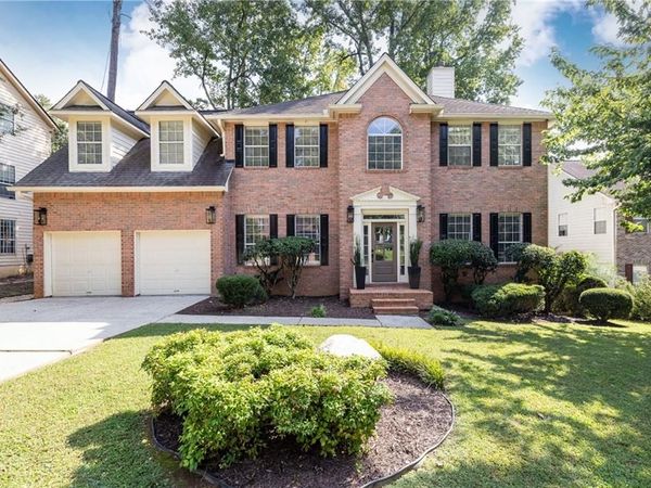 245 Greenmont Circle , Alpharetta, GA 30009