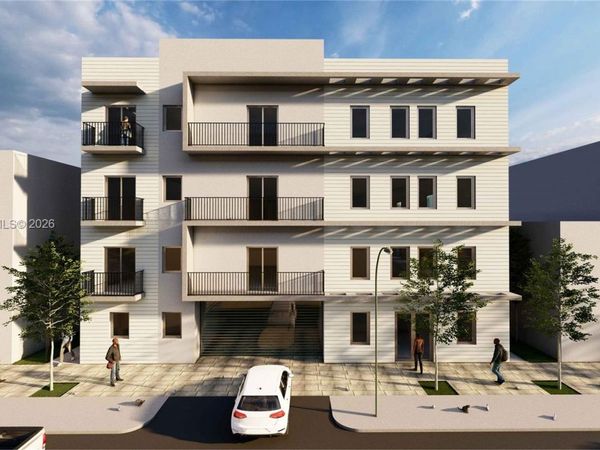 218 SW 16 Ave , Miami, FL 33135