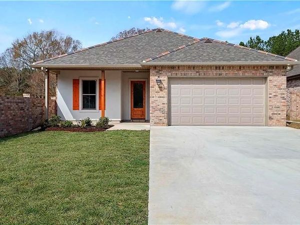 285 LOURDES Lane , Covington, LA 70435