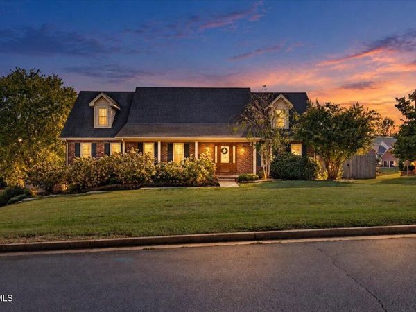 3317 Berkshire Circle, Johnson City, TN 37604