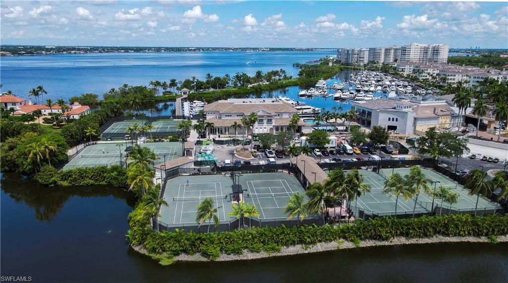 14856 Crescent Cove Dr, Fort Myers, FL 33908 Photo