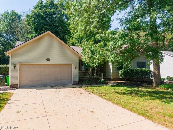 4606 Country Ln, Wooster, OH 44691