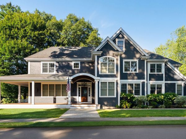 132 Washington Ave, Needham, MA 02492