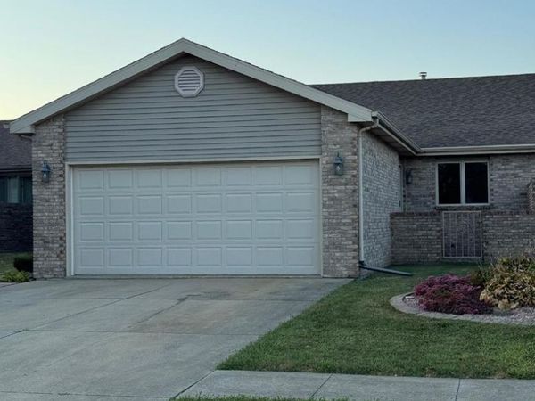 117 Dartmouth Drive, Bourbonnais, IL 60914