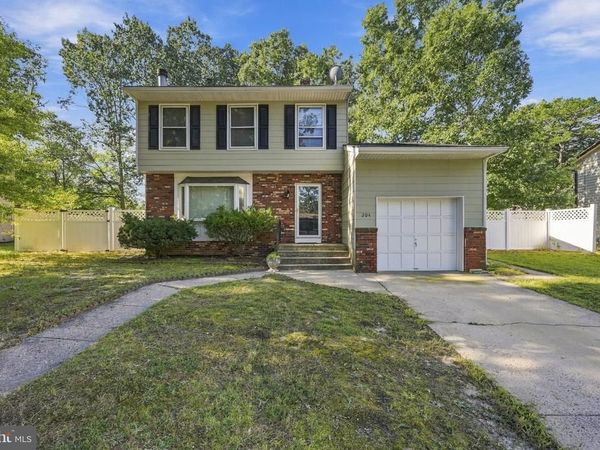 204 IDAHO TRAIL, BROWNS MILLS, NJ 08015