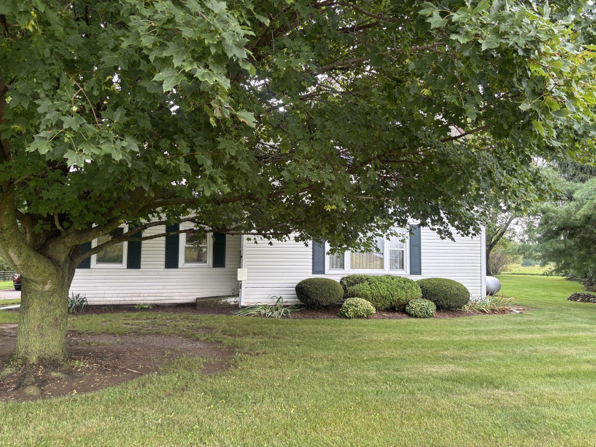 11558 Dutton Road, Mendon, OH 45862 Main Photo