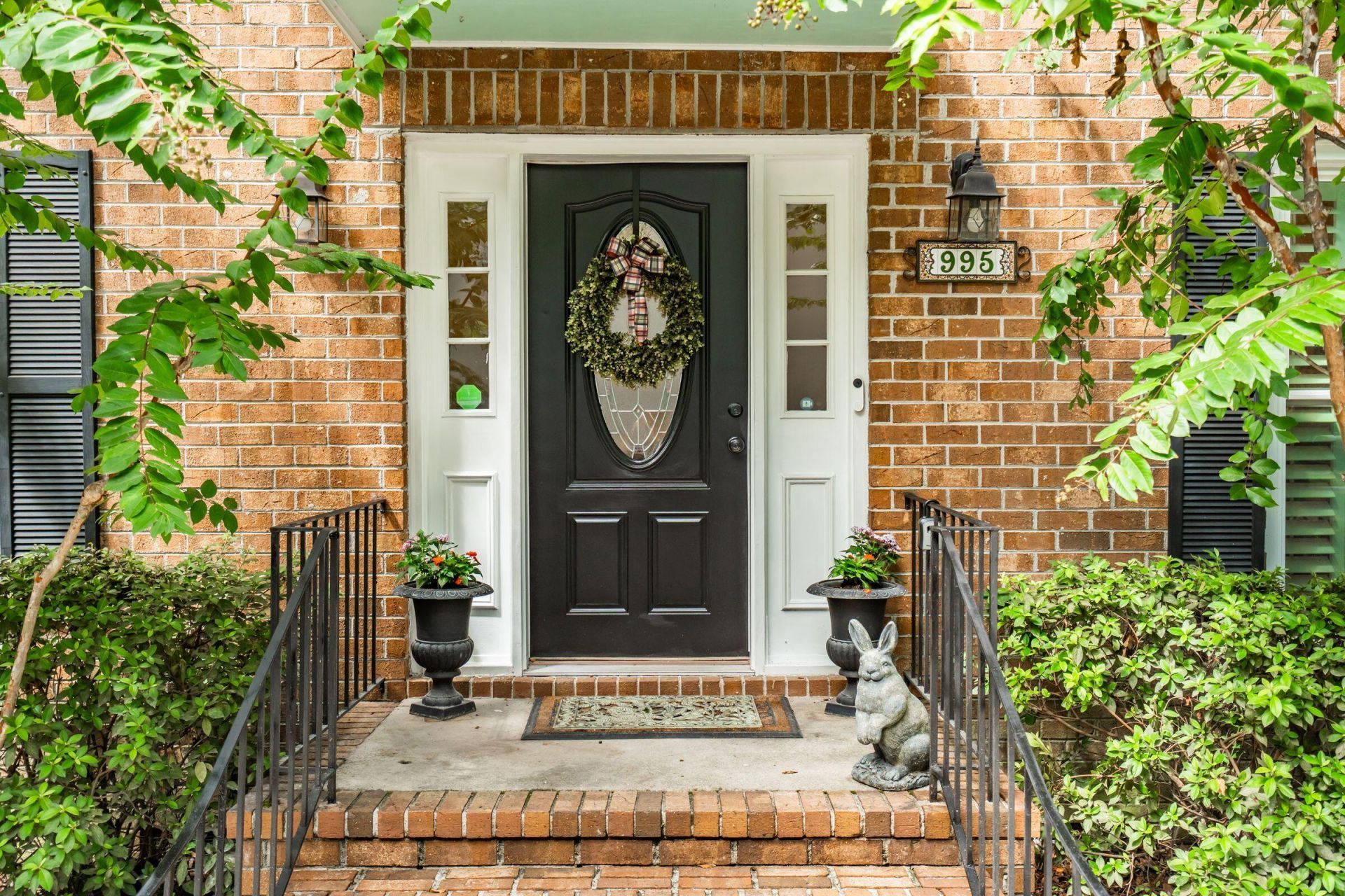 995 Governors Road Photo 11