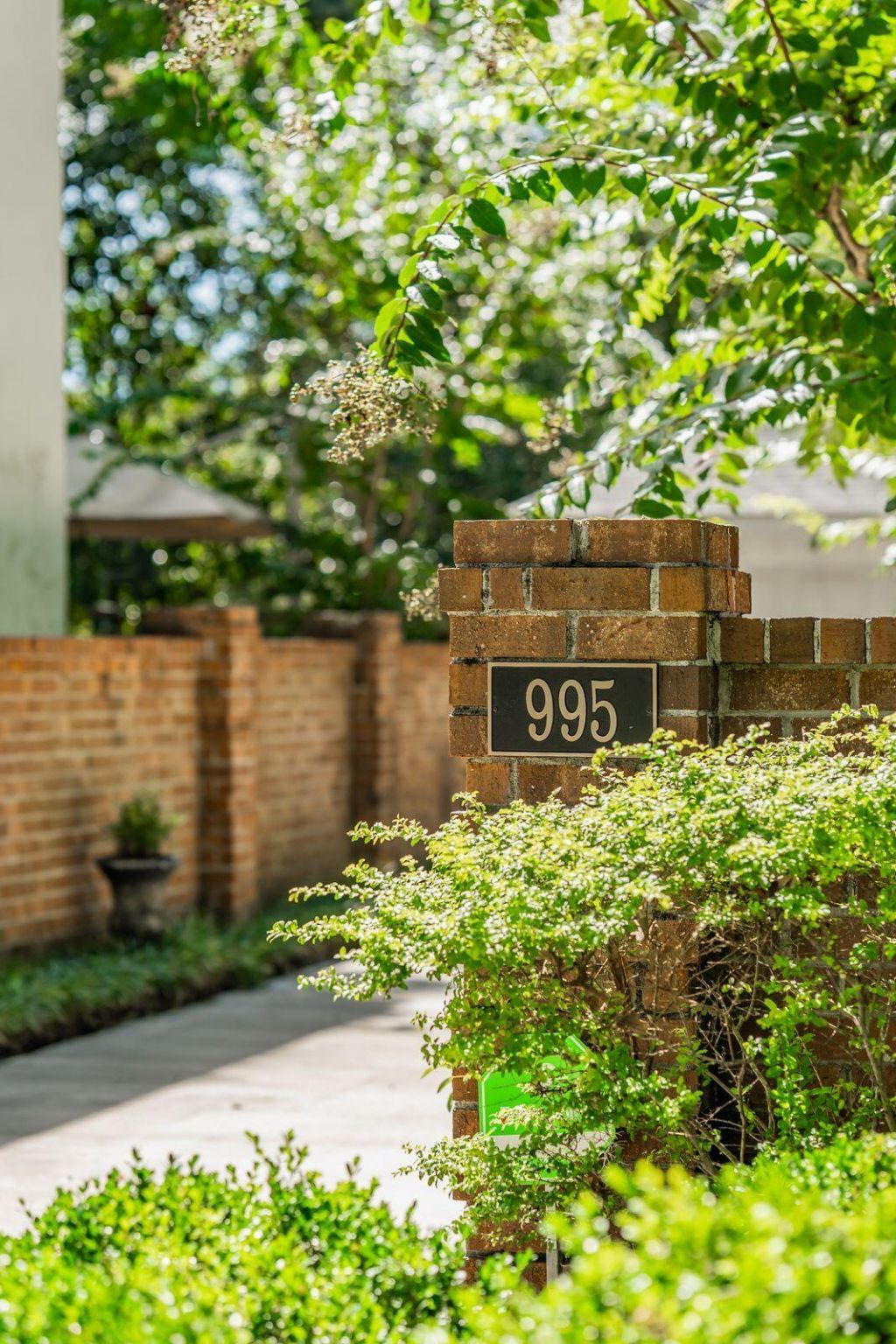995 Governors Road Photo 7