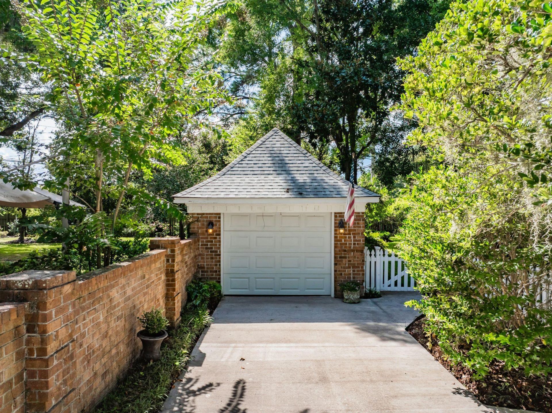 995 Governors Road Photo 72