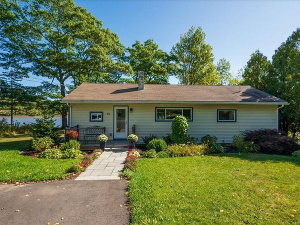 45 Mill Pond Lane , South Thomaston, ME 04858