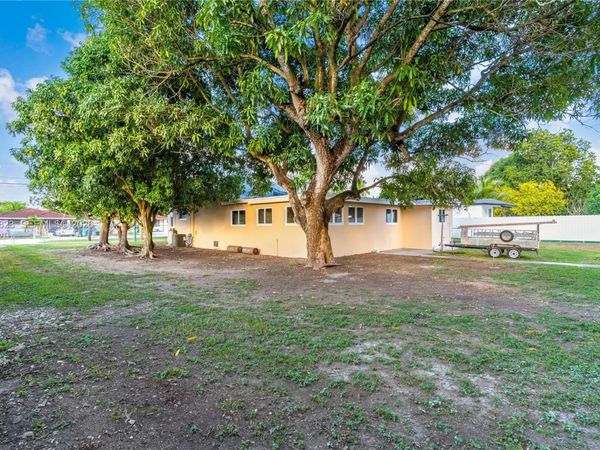 559 NW 2nd St , Unit B, Florida City, FL 33034