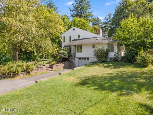 796 Feura Bush Road, Delmar, NY 12054