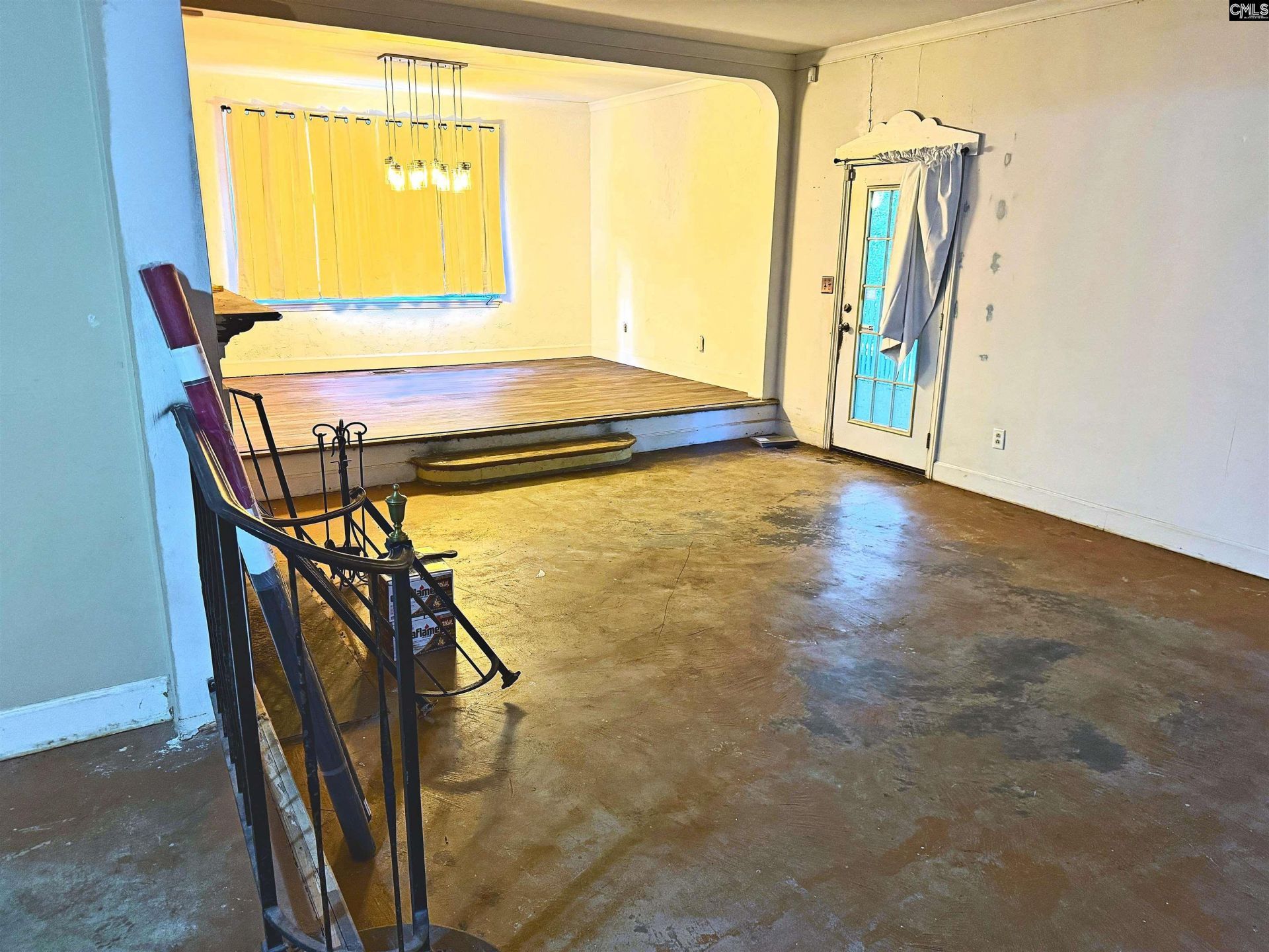 206 Dogwood Avenue Photo 5
