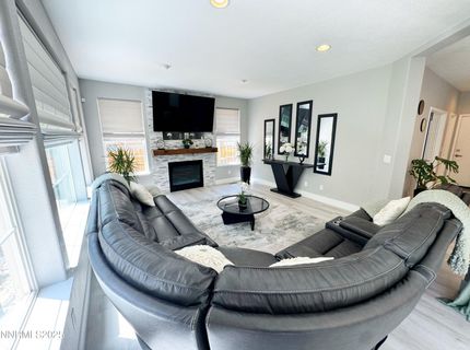 6726 Runnymede Drive, Sparks, NV 89436 Photo